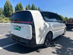 Li Auto Li Xiang MEGA 2024 Ultra - ფოტო 7