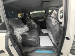 Buick GL8 Luxurious Edition Premium Trim - ფოტო 11