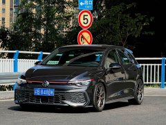 Volkswagen GTI 380TSI DSG GTI - ფოტო 1