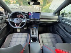 Volkswagen GTI 380TSI DSG GTI - ფოტო 10