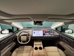 Li Auto i8 2025 Standard Edition - ფოტო 11
