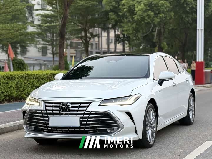 Toyota Camry 2024 Hybrid 2.0L Premium - ავტომობილი ჩინეთიდან