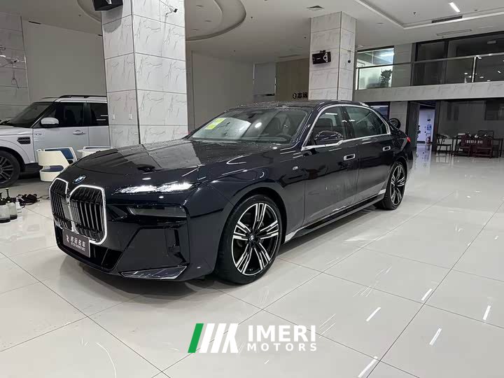 BMW 7 Series 740Li Premier M Sport Package - ავტომობილი ჩინეთიდან