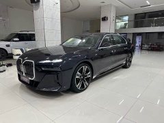 BMW 7 Series 740Li Premier M Sport Package - ფოტო 1