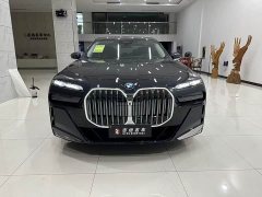 BMW 7 Series 740Li Premier M Sport Package - ფოტო 2