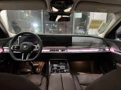 BMW 7 Series 740Li Premier M Sport Package - ფოტო 6