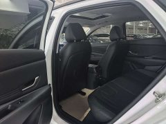 Hyundai Elantra 2022 1.5L CVT 20th Anniversary Edition - ფოტო 12