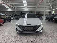 Hyundai Elantra 2022 1.5L CVT 20th Anniversary Edition - ფოტო 2