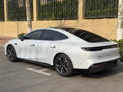 Geely Galaxy E8 700km Long-Range Smart Driving Edition - ფოტო 3