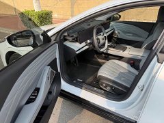 Geely Galaxy E8 700km Long-Range Smart Driving Edition - ფოტო 9