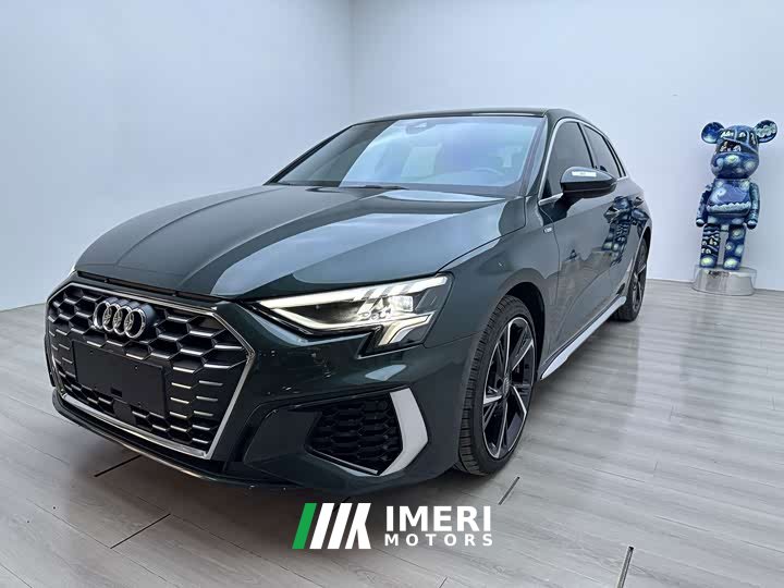 Audi A3 2021 Sportback 35 TFSI Fashion Sport - ავტომობილი ჩინეთიდან