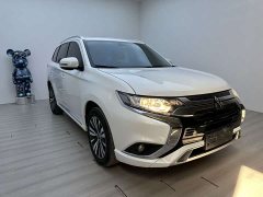 Mitsubishi Outlander 2.0L 2WD Edition 5 - ფოტო 2