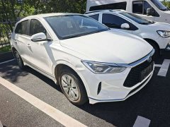 BYD e2 Luxury - ფოტო 3
