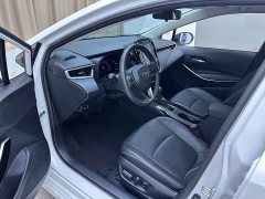 Toyota Corolla 1.8L E-CVTFlagship Edition - ფოტო 13
