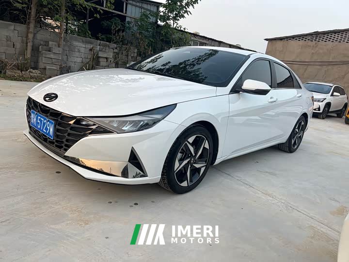 Hyundai Elantra 1.5L CVT Luxury - ავტომობილი ჩინეთიდან