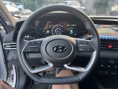 Hyundai Elantra 1.5L CVT Luxury - ფოტო 13