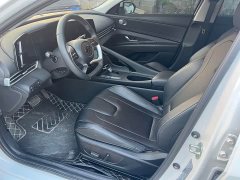 Hyundai Elantra 1.5L CVT Luxury - ფოტო 7