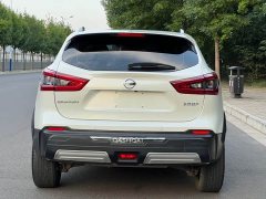 Nissan Qashqai 2.0L CVT XV Premium Luxury - ფოტო 5