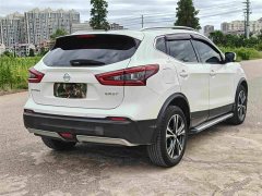 Nissan Qashqai 2.0L CVT XV Premium Luxury - ფოტო 9