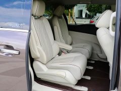 Buick GL8 Land Executive Cabin 652T Luxury - ფოტო 12