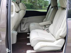 Buick GL8 Land Executive Cabin 652T Luxury - ფოტო 9