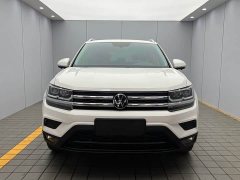 Volkswagen Touareg 2022 280TSI FWD Luxury Edition - ფოტო 2