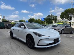 IM Motors Zhiji L6 Max Standard Edition - photo 3
