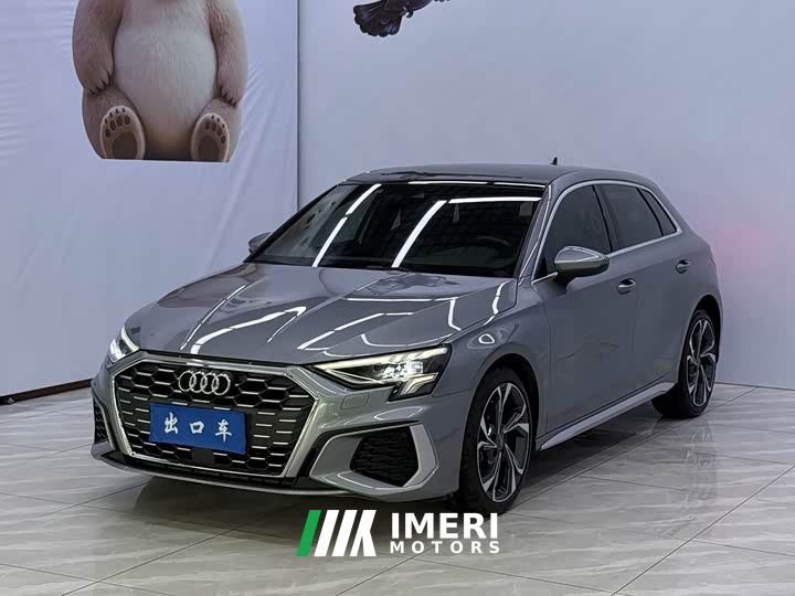 Audi A3 Sportback 35 TFSI Luxury Sport