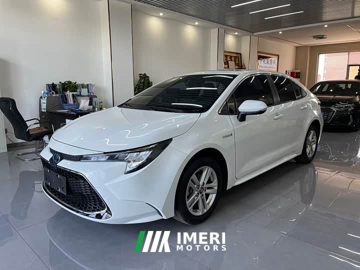 Toyota Corolla Hybrid 1.8H E-CVT Luxury
