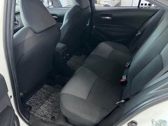 Toyota Corolla Hybrid 1.8H E-CVT Luxury - ფოტო 8