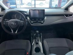 Toyota Corolla Hybrid 1.8H E-CVT Luxury - ფოტო 9