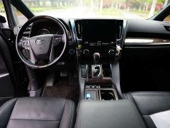 Toyota Vellfire Crown Hybrid 2.5L HV Premium Edition - ფოტო 5