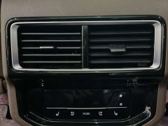 Volkswagen Viloran 380TSI Prestige - ფოტო 5