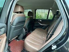 BMW X5 xDrive40i Deluxe Version M - ფოტო 6