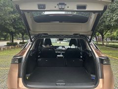 Nissan ARIYA Two-Wheel Drive Long Range Top Configuration - ფოტო 8