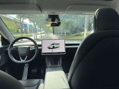 Tesla Model Y Rear-Wheel Drive Launch Edition - ფოტო 6