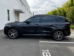 BMW X5 xDrive 30Li M Sport Luxury Night Edition Package - ფოტო 2