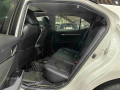 Toyota Camry 2019 2.0S Sharp Luxury Edition National VI - ფოტო 10