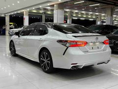 Toyota Camry 2019 2.0S Sharp Luxury Edition National VI - ფოტო 4