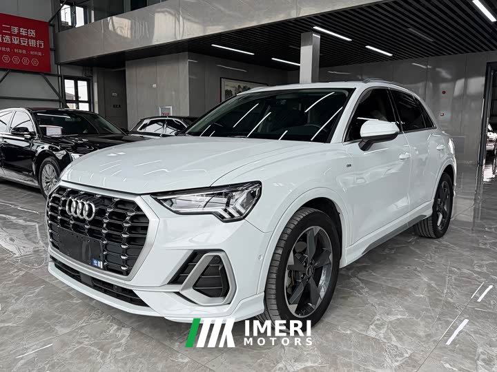 Audi Q3 35 TFSI Sport Dynamic Edition 1.4T
