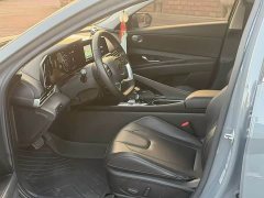 Hyundai Elantra 1.5L CVT Luxury - ფოტო 4
