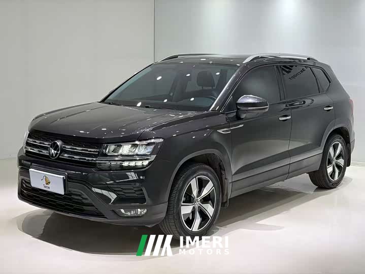 Volkswagen Touareg 280TSI FWD Luxury Edition - ავტომობილი ჩინეთიდან