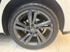 Volkswagen Golf 280TSI DSG R-Line Lite - ფოტო 19