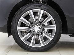 Land Rover Range Rover 2023 3.0L V6 400PS Grand Jubilee Extended Wheelbase - ფოტო 19