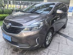 Buick GL8 Land Business Class 652T Comfort - ფოტო 1