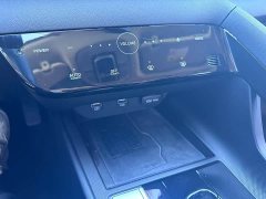Hyundai Elantra 1.5L CVT Luxury - ფოტო 10