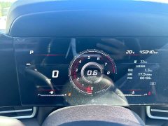 Hyundai Elantra 1.5L CVT Luxury - ფოტო 2