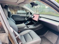 Tesla Model Y Rear-Wheel Drive - ფოტო 9