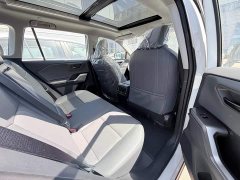 Toyota RAV4 2.0L AWD Luxury - ფოტო 8
