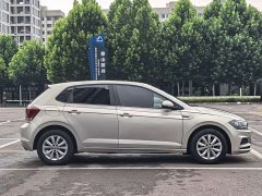 Volkswagen Polo Plus 1.5L Automatic Panoramic Comfort Edition - ფოტო 4